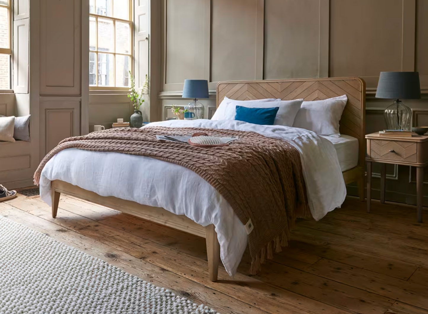 Flapper Oak Parquet Bed